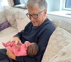 比尔·盖茨：今年迎来了我的小外孙女
