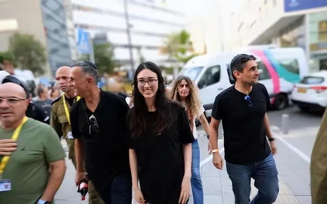 中以混血女孩终于被以军救出